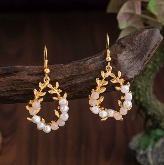 Leaf Design Tear Drop with Pearl Beads Earring