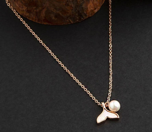 Mermaid’s Tail Pendant With Pearl